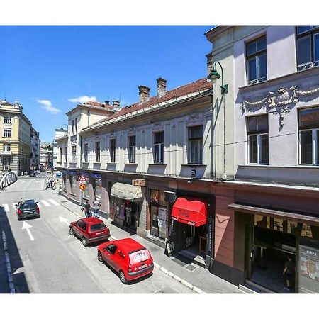 Apartments And Rooms Fonty Sarajevo Luaran gambar