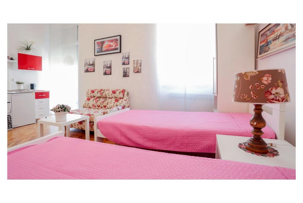 Apartments And Rooms Fonty Sarajevo Luaran gambar