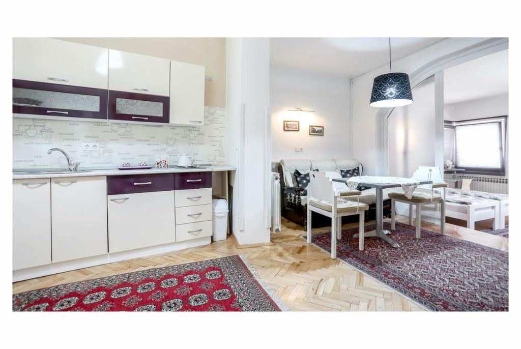 Apartments And Rooms Fonty Sarajevo Luaran gambar