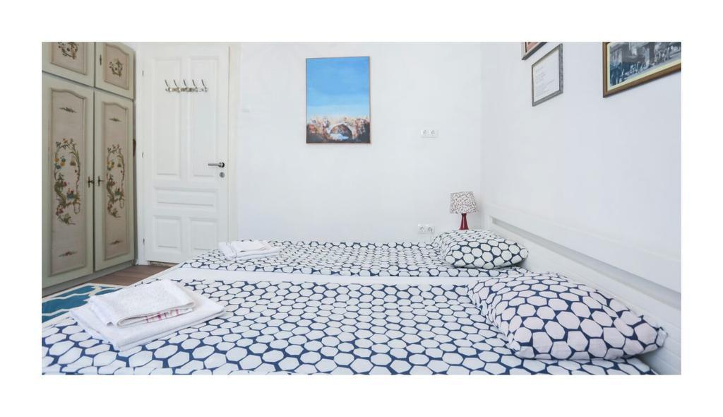 Apartments And Rooms Fonty Sarajevo Luaran gambar